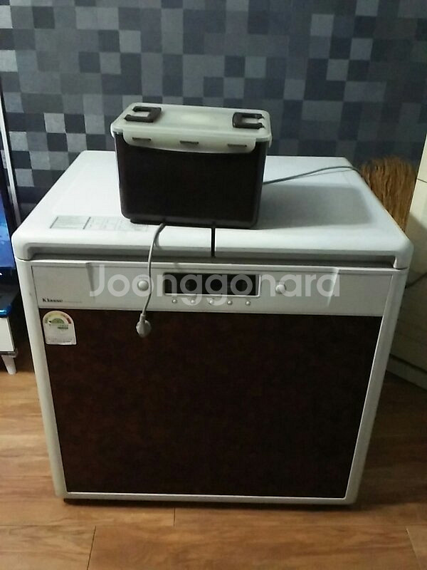 [안동]김치냉장고 200L(fr-n21hxbr)--0