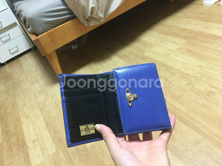 비비안웨스트우드 보라색 중지갑 40,-원--2