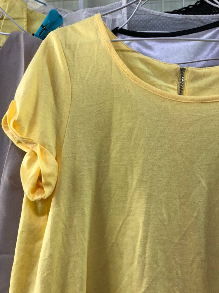 일본수입/ 원가9만원/66사이즈 새 티셔츠 (뒤 --1