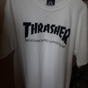 ※트레셔 Thrasher 반팔티 급처※