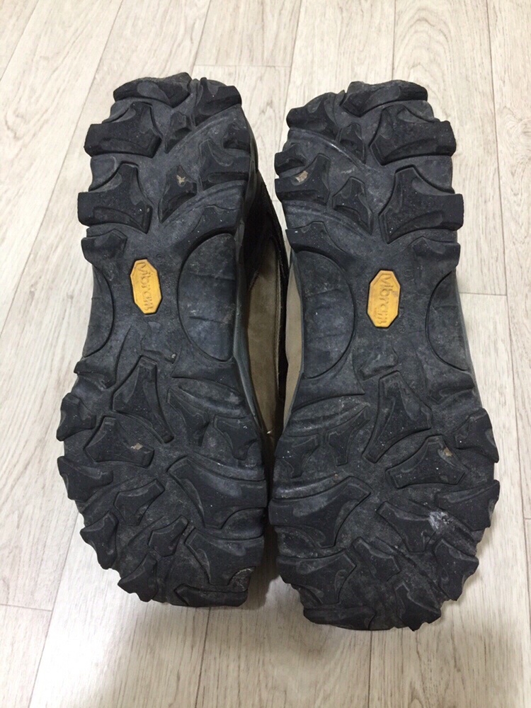 노스페이스 여성등산화--3