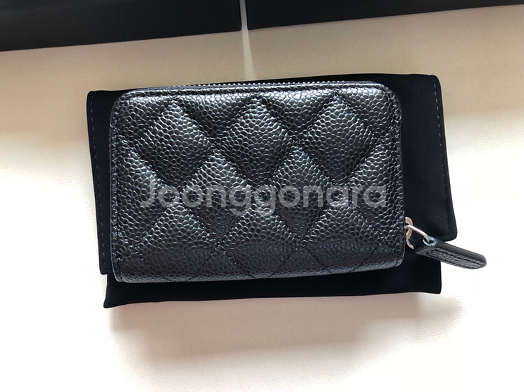 샤넬 캐비어 지퍼카드지갑 (정품)--1