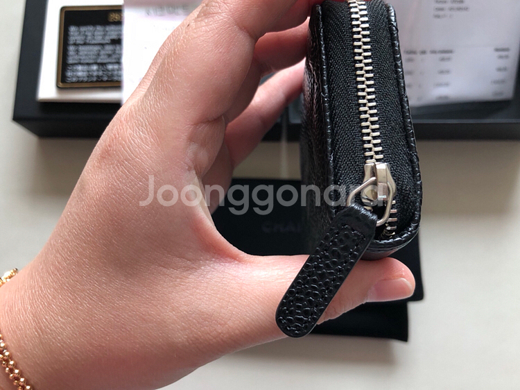 샤넬 캐비어 지퍼카드지갑 (정품)--2