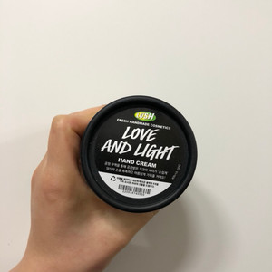 러쉬핸드크림,러브앤라이트핸드크림