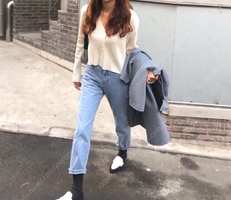 코드유 트론데님 이미지