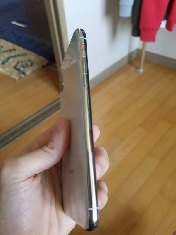 아이폰 x64기가 실버 찍힘x잔기스x깨짐x상태ss--2