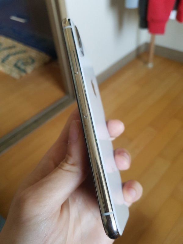 아이폰 x64기가 실버 찍힘x잔기스x깨짐x상태ss--3