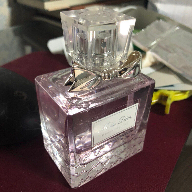 가격인하)미스디올 블루밍부케100ml 이미지