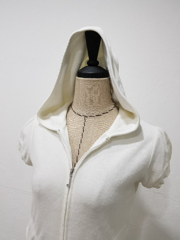 쥬시꾸띄르 오프화이트 후드 가디건--2