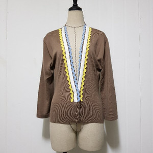 까사렐 멀티 웨이브 브라운 니트 가디건