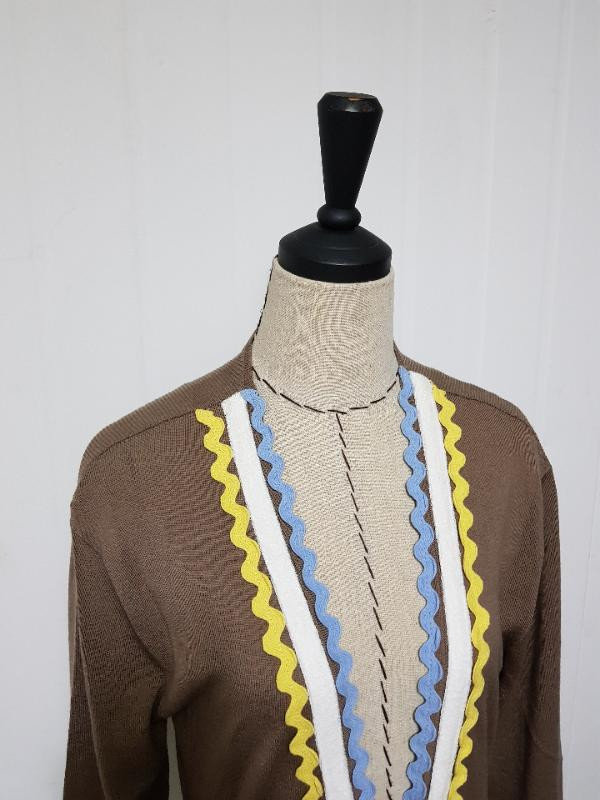 까사렐 멀티 웨이브 브라운 니트 가디건--2