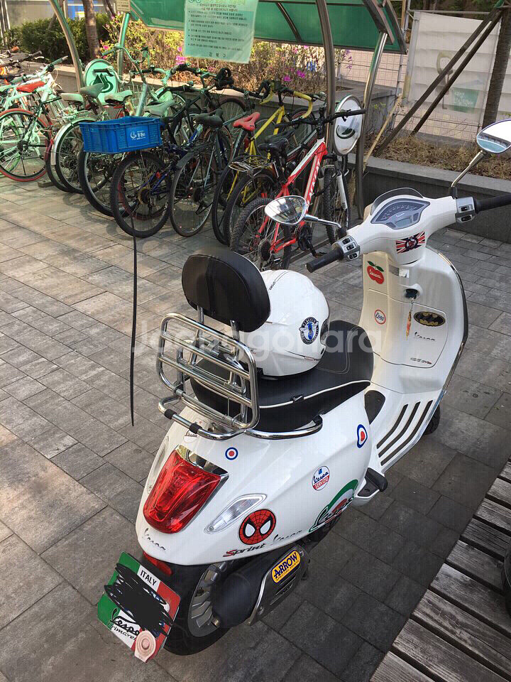 베스파 스프린트 판매합니다.(짧은킬로수)--0
