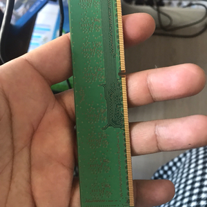 삼성 ddr3 4gb팝니다(2개)