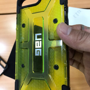 UAG 아이폰 7/8 플러스 케이스