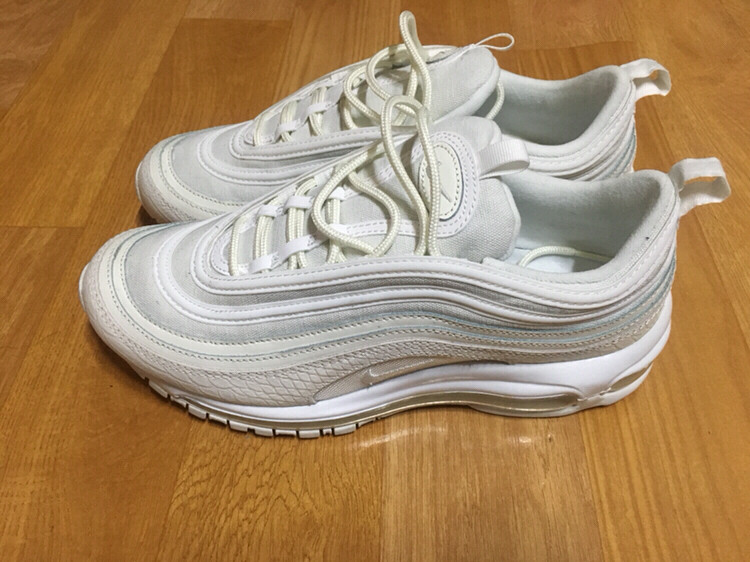 나이키 에어맥스97 뱀피서밋화이트 이미지