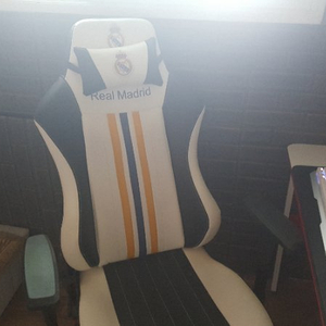 제닉스 레알마드리드의자팝니다