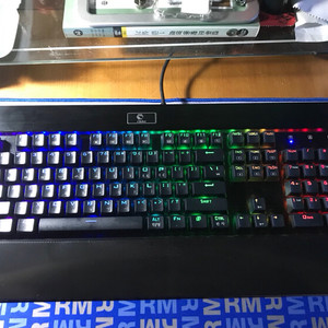 wevo clicker rgb 청축 키보드