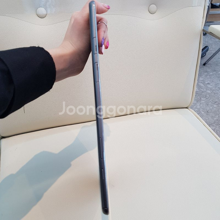갤럭시탭a10 32GB팝니다!--1