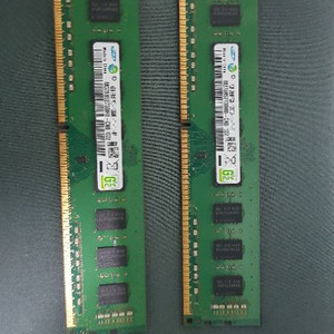 삼성 DDR3 RAM 4GB 2개 팝니다.