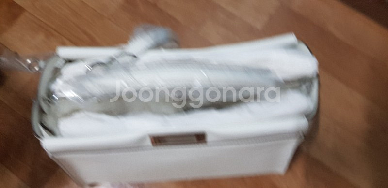 펜디 피카부 화이트 라지백--1