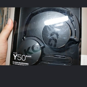 akg y50헤드폰팝니다