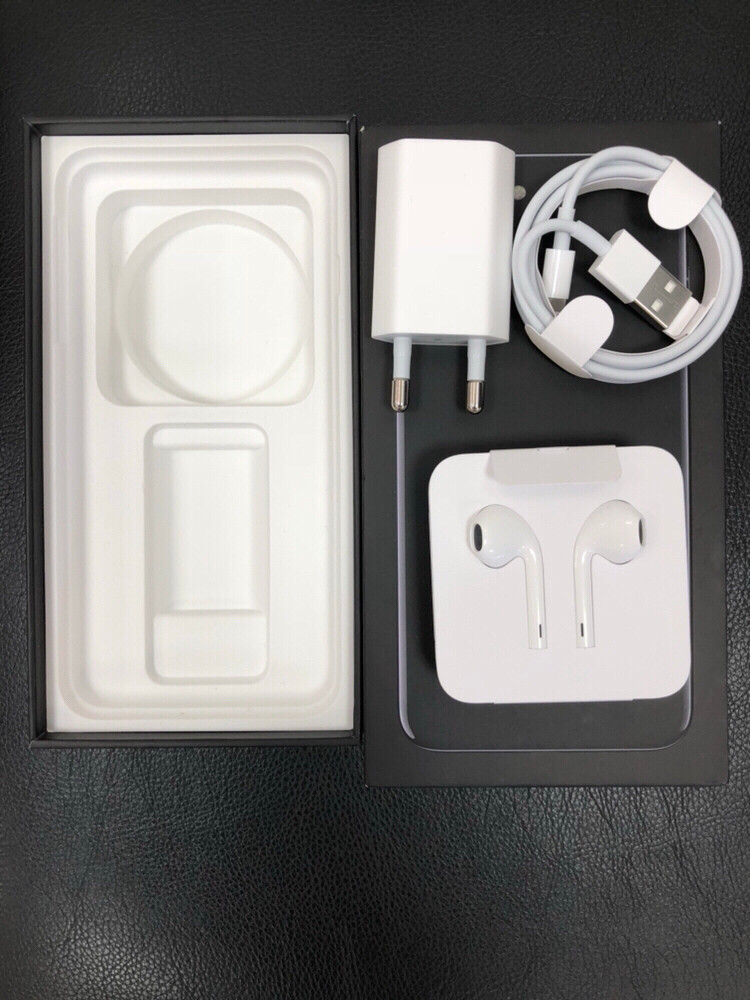 *아이폰7플러스 128 제트블랙*--8