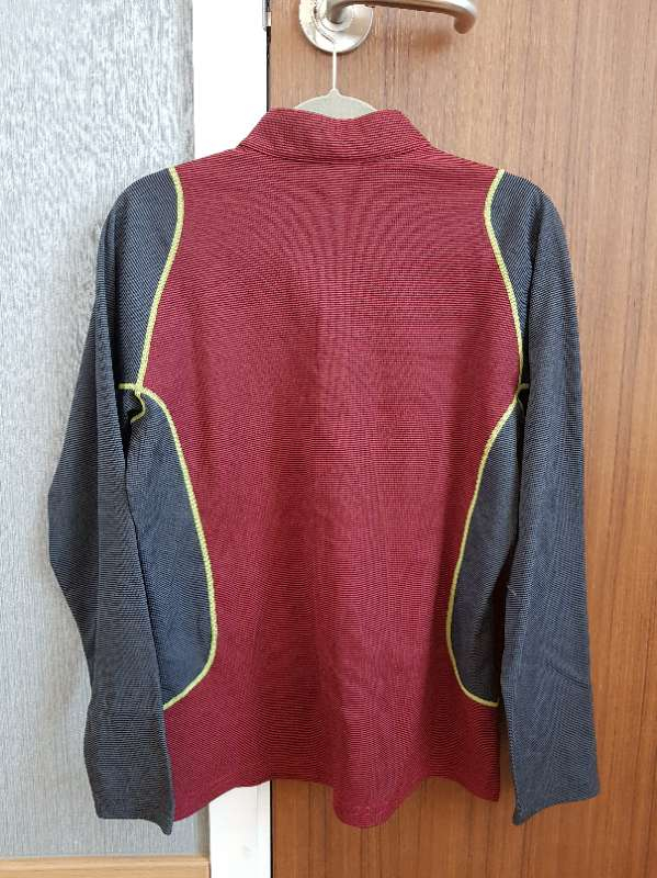 #옷장정리# 등산용티셔츠여성용 이미지