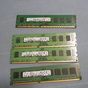 DDR3 12800 4G 4개 8만원에팔아요