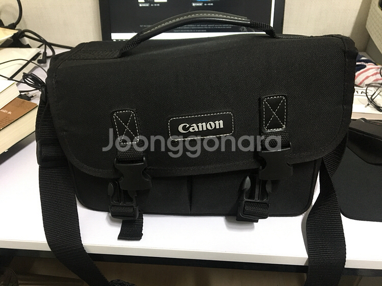 캐논 600d + 탐론 17-55mm f2.8 +--0