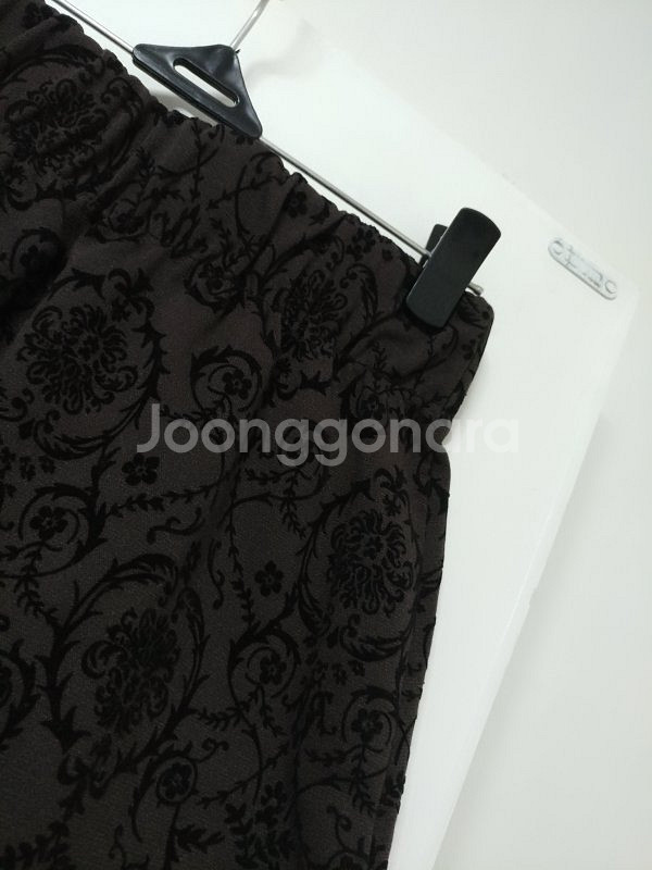 S 밴딩스커트 새상품 6000원--2