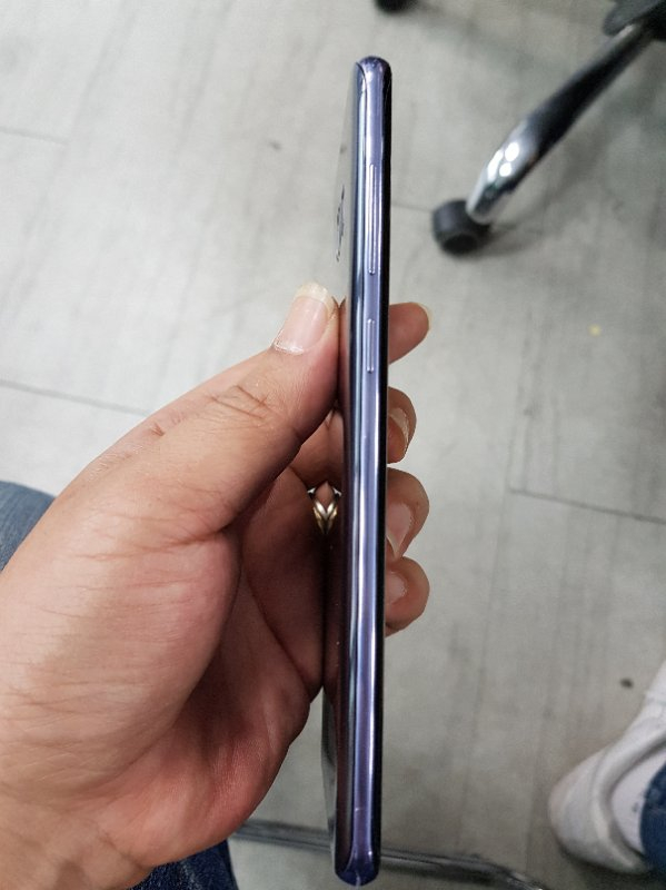 갤8플러스 64g s급 단품판매합니다.--2