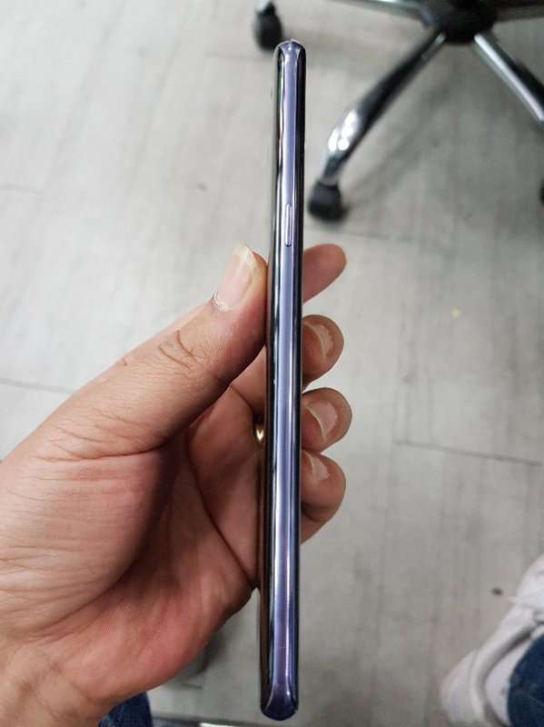 갤8플러스 64g s급 단품판매합니다.--3