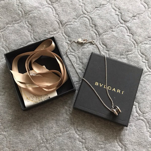 불가리 세이브더칠드런 실버목걸이 판매