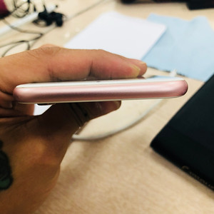 아이폰 6s 128기가 로즈골드