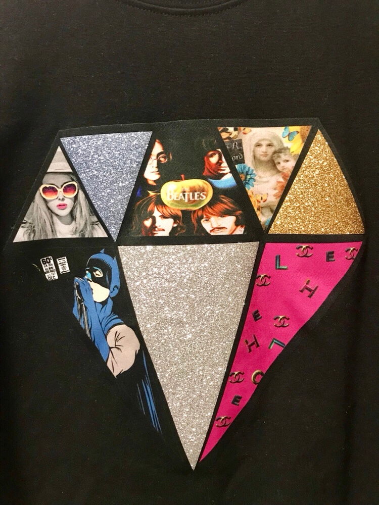 힙한 블랙티셔츠--1