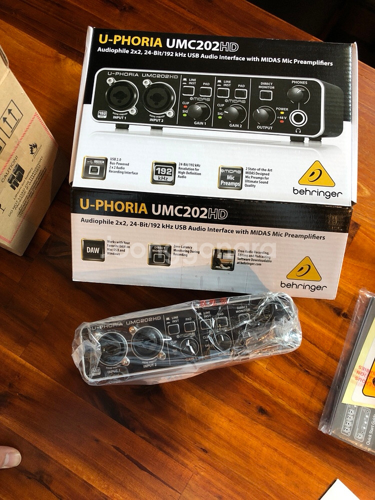 베링거 U-PHORIA umc 202 HD 오디오--1