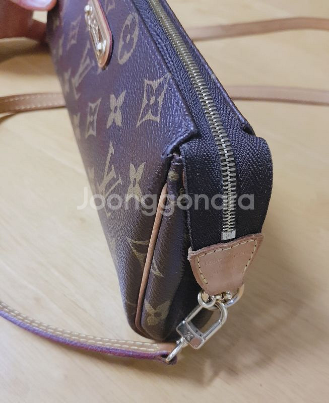 루이비통 에바클러치 (정품)--5