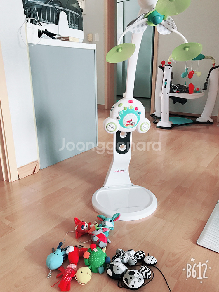 타이니러브 거치대 흑백모빌포함 거의새것 박스포함--3