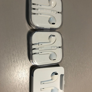 애플 이어폰 판매합니다 3개(개당 15000)