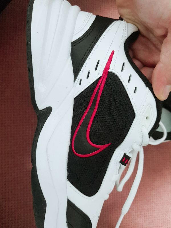 나이키 에어 모나크(사이즈250mm)--4