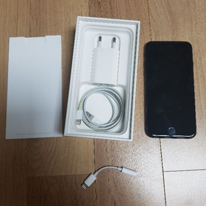 아이폰7 매트블랙 128g 팝니다