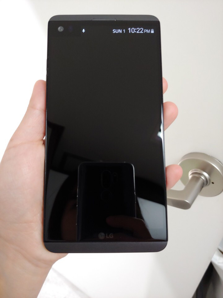 V20 정상해지폰 판매합니다 S급--1