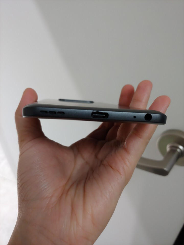 V20 정상해지폰 판매합니다 S급--6