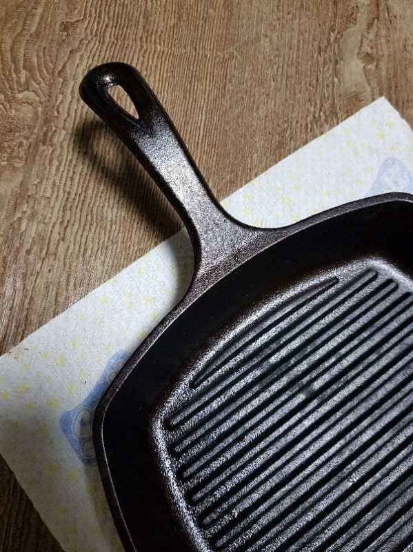 롯지 캐스트 아이언 그릴 구이팬 판매--3