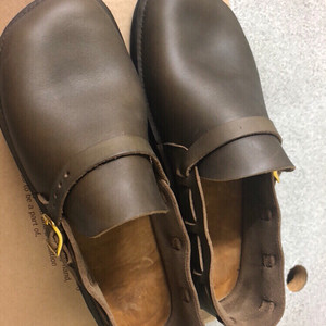 오로라슈즈 미들잉글리쉬 올리브색상 새상품 270 