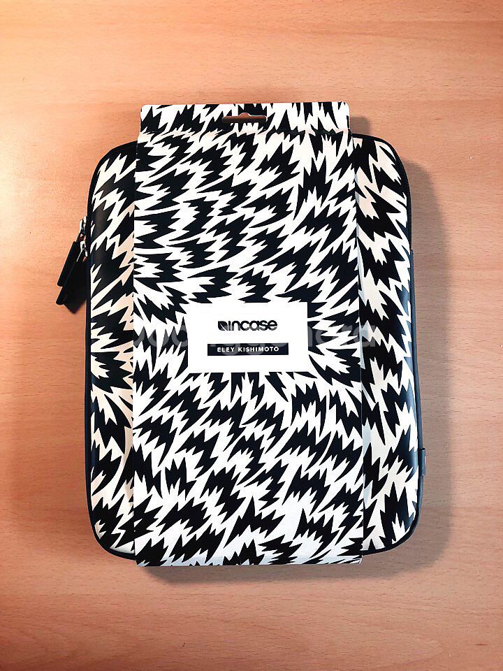 인케이스 엘리 키시모토 한정판 아이패드 클러치--0