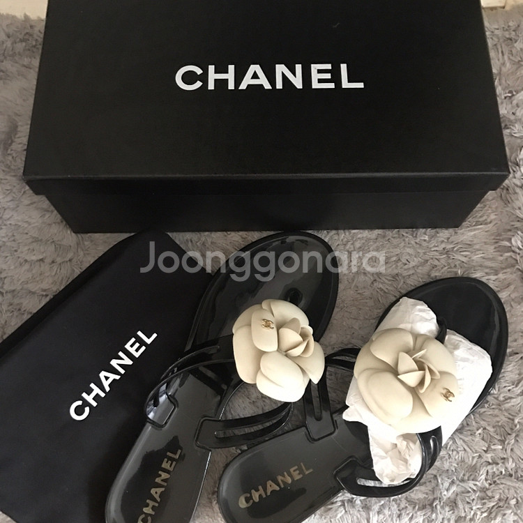 정품 샤넬쪼리 판매합니다--0