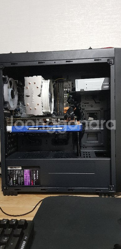 데스크탑+모니터 팝니다--1