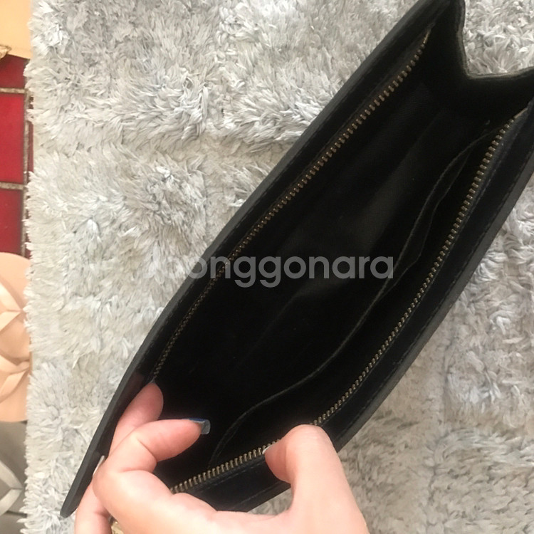 정품 루이비통 클러치 블랙 판매--2