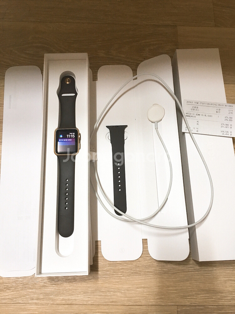 애플워치2세대 시리즈1 42mm 알루미늄 골드--1